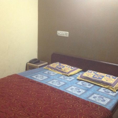 Hotel Kamal Kunj ジャイプール エクステリア 写真