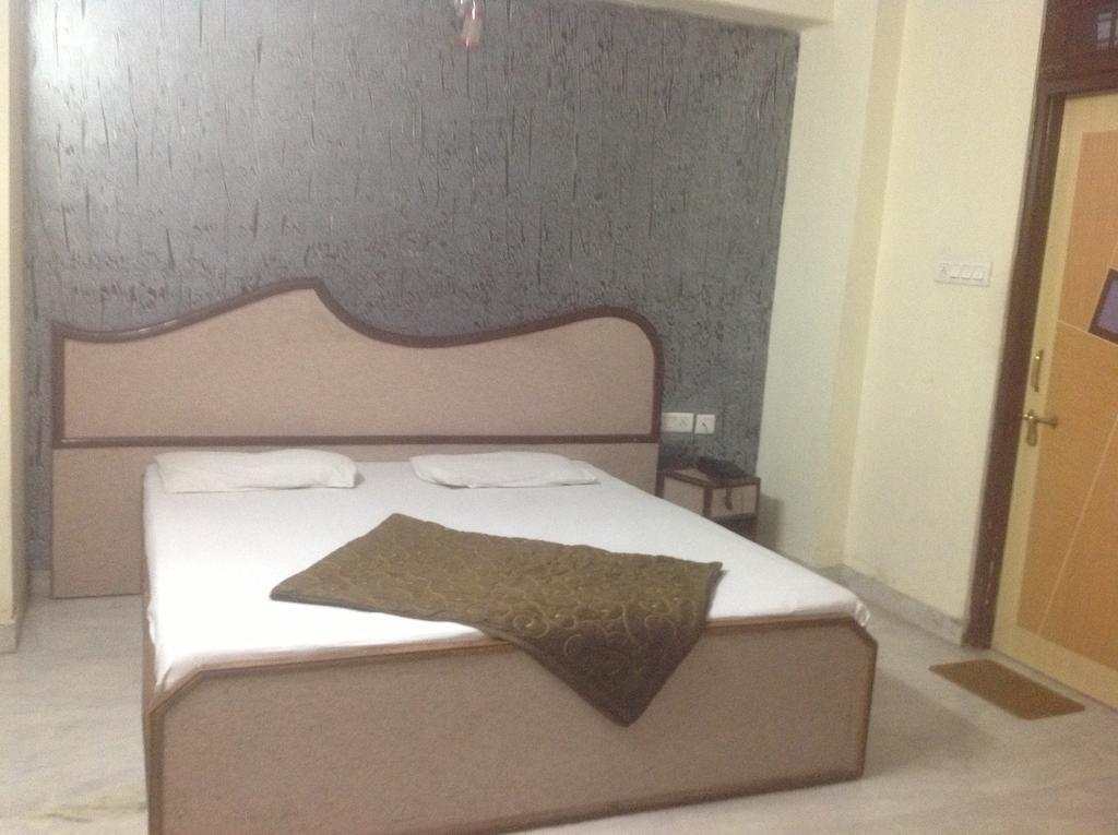 Hotel Kamal Kunj ジャイプール エクステリア 写真